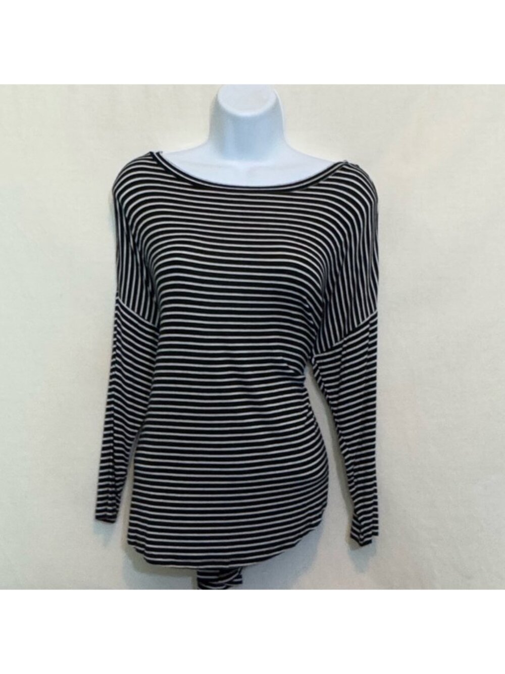 C-117 Loft Black & White Stripe 1/2 Sleeve High Low Pullover Blouse Size S